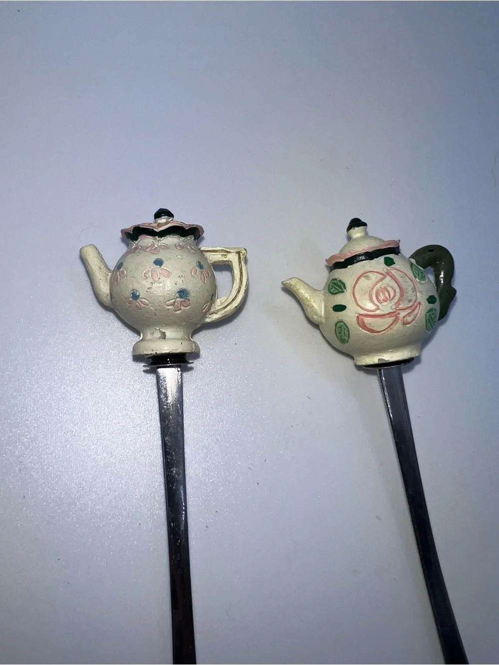 Vintage Style Cream Teapot Accent Spoons - Set of 2